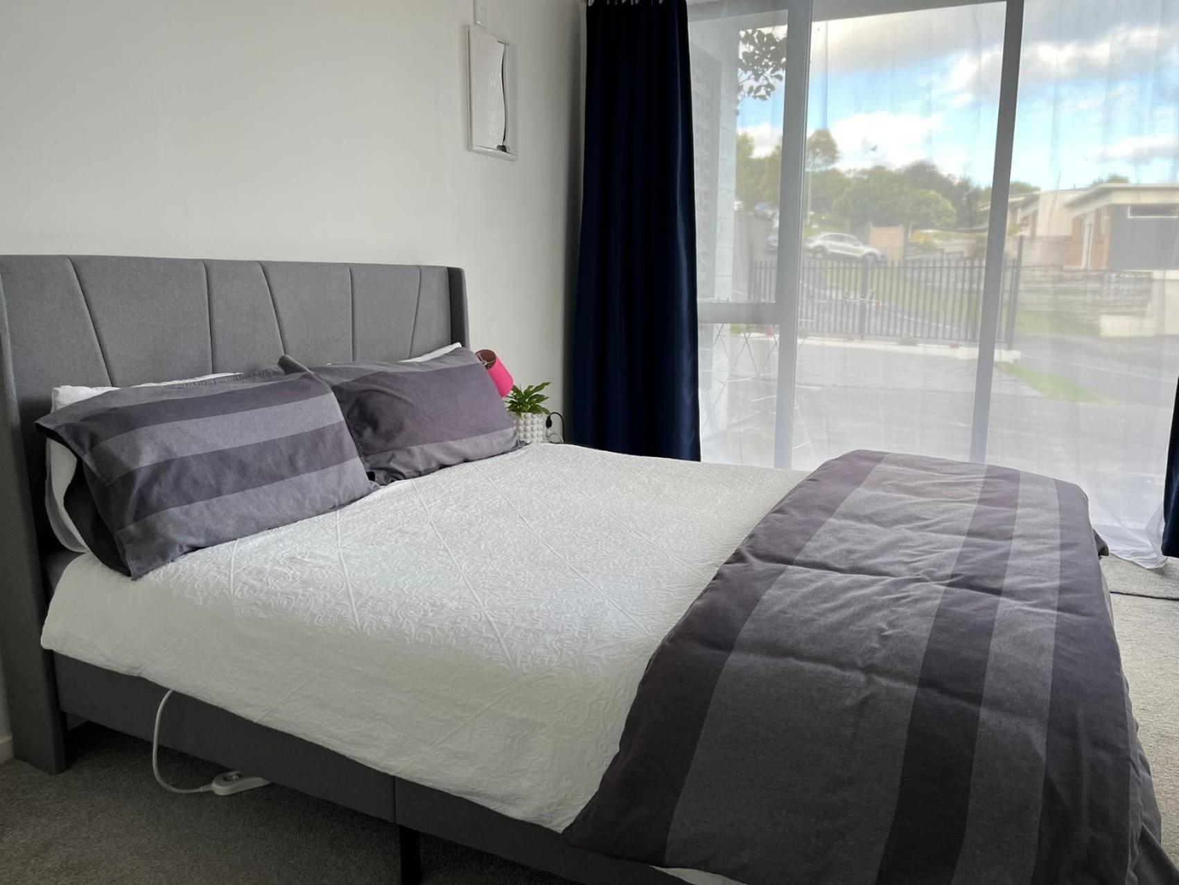Totara Vale, Free Coffee, Parking And Wifi, Near Glenfield Mall And Highway 18,1 أوكلاند المظهر الخارجي الصورة